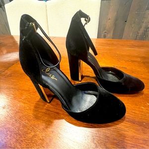 Lulu’s Laura black velvet ankle strap heels